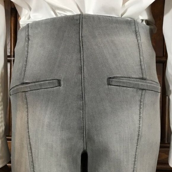 NWOT Motto Silver Gray Hollywood Waist Top Seamed Stretch Ankle Jean - Picture 8 of 10